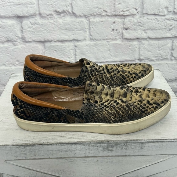Donald Pliner Sonia Snake Print Slip On Sneakers - Picture 8 of 15